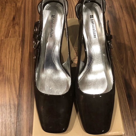 Naturalizer Heel - Picture 2 of 2